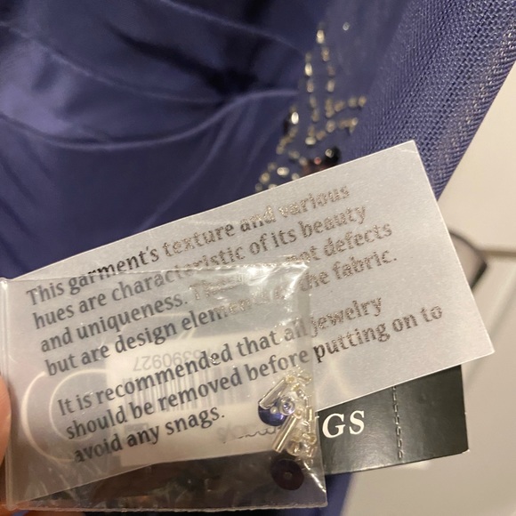 Blue floor length gown NWT - Picture 6 of 7